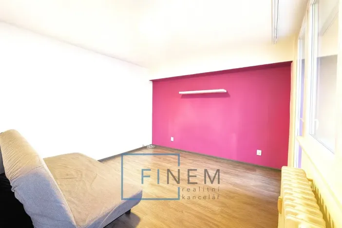 Pronájem bytu 1+1, Kralupy nad Vltavou, sídl. Hůrka, 30 m2