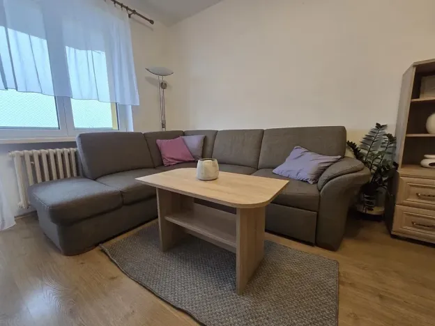 Prodej bytu 2+kk, Náměšť nad Oslavou, Družstevní, 52 m2