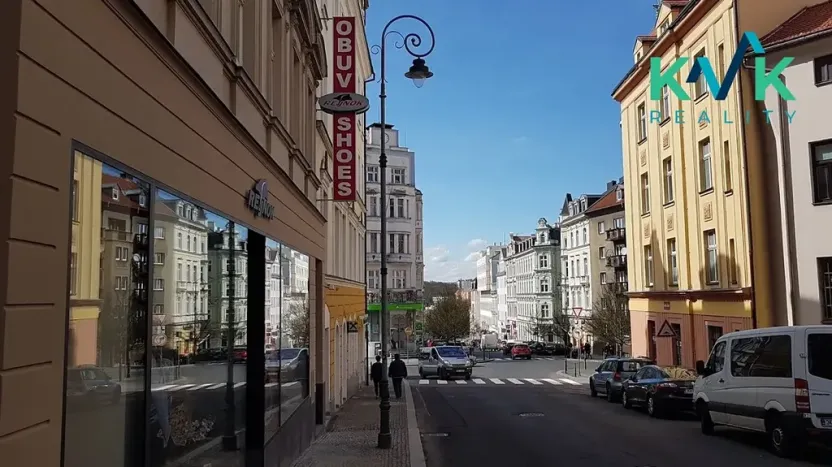Pronájem obchodního prostoru, Karlovy Vary, Krále Jiřího, 19 m2