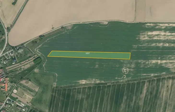 Prodej pole, Zvěrotice, 18896 m2