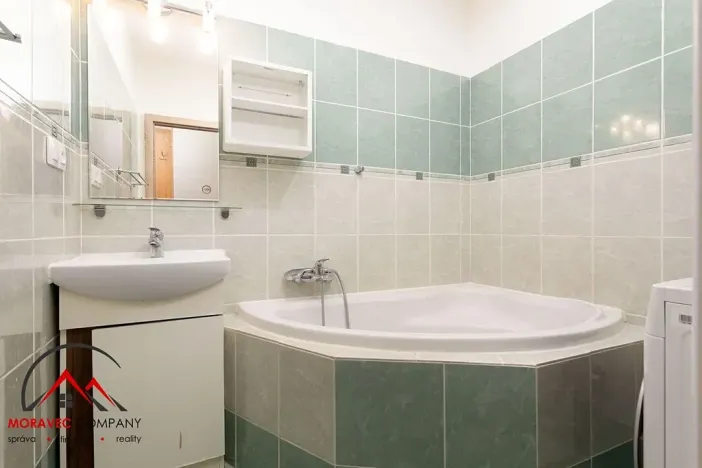 Pronájem bytu 3+kk, Opava, Kasárenská, 62 m2