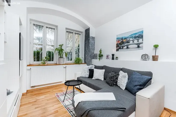 Prodej bytu 2+kk, Praha - Smíchov, Grafická, 49 m2