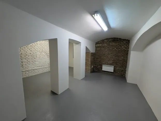 Pronájem komerční nemovitosti, Praha - Bubeneč, Sochařská, 55 m2