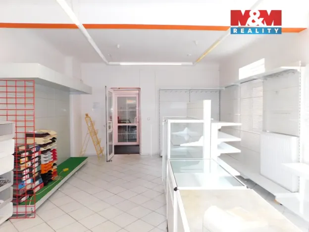 Pronájem obchodního prostoru, Cheb, Mánesova, 75 m2