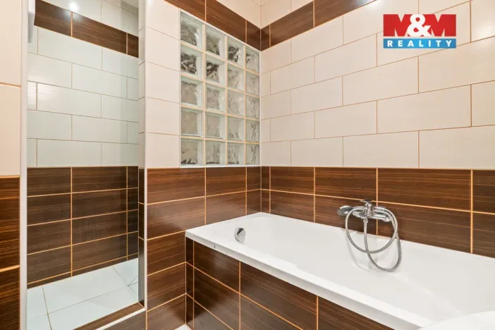 Pronájem bytu 2+1, Ústí nad Labem - Bukov, Kosmonautů, 53 m2