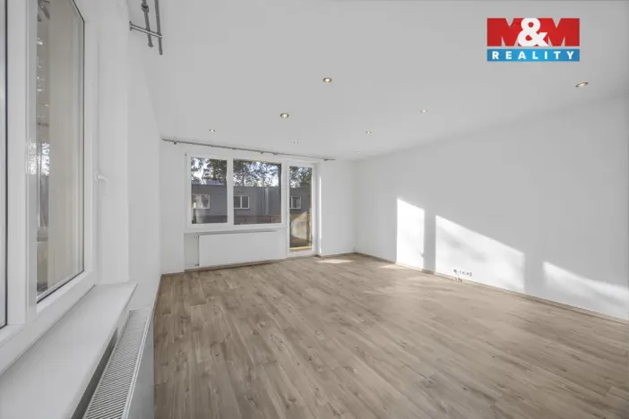 Prodej bytu 3+1, Praha - Klánovice, Medinská, 81 m2