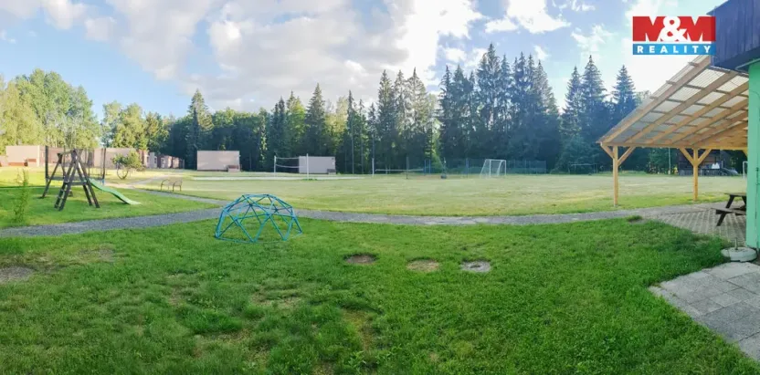 Prodej ubytování, Staré Křečany - Valdek, 1670 m2