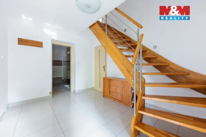 Prodej rodinného domu, Jindřichovice, 280 m2