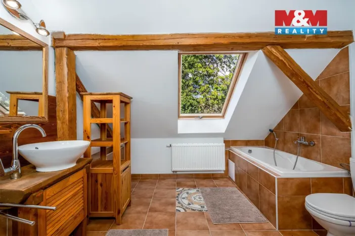 Prodej rodinného domu, Volary - Chlum, 279 m2