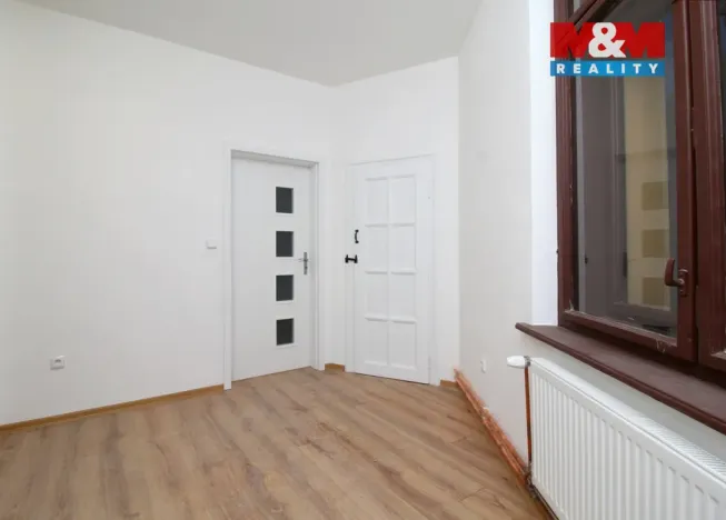 Pronájem bytu 1+1, Úpice, Palackého, 41 m2