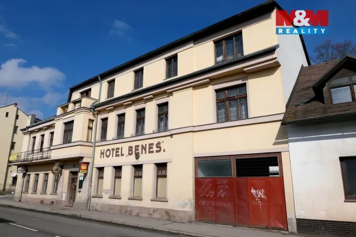 Pronájem bytu 1+1, Úpice, Palackého, 41 m2