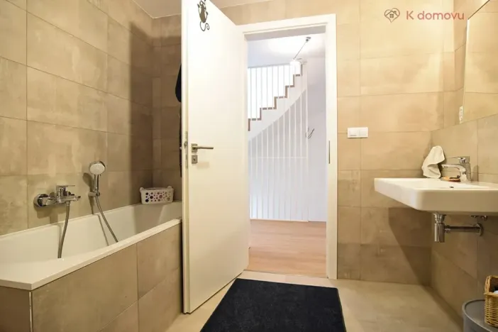 Pronájem rodinného domu, Brno, Dubová, 160 m2