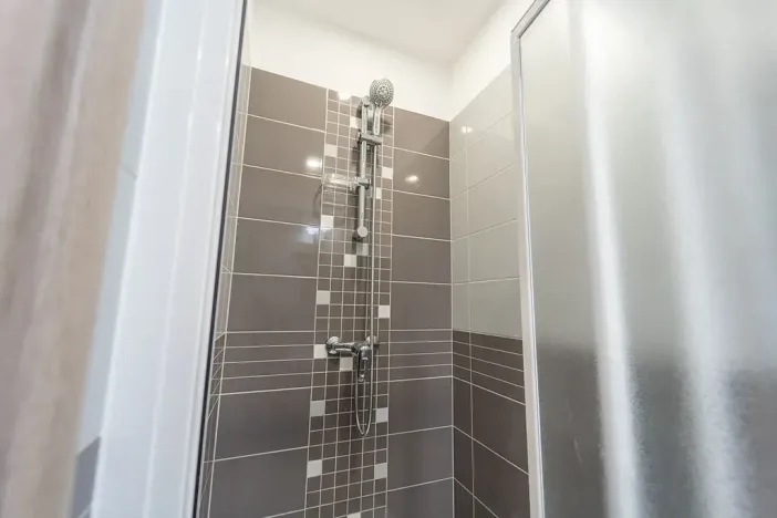 Pronájem bytu 2+kk, Praha - Libeň, Pod Labuťkou, 52 m2