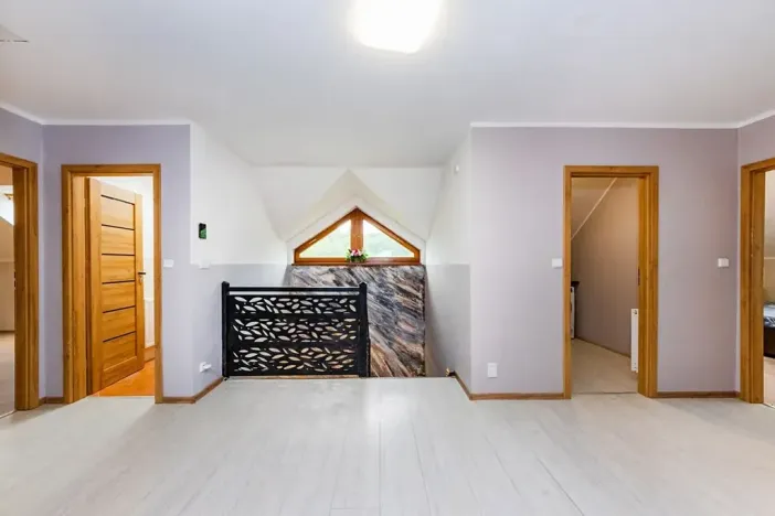 Prodej rodinného domu, Buš, 375 m2