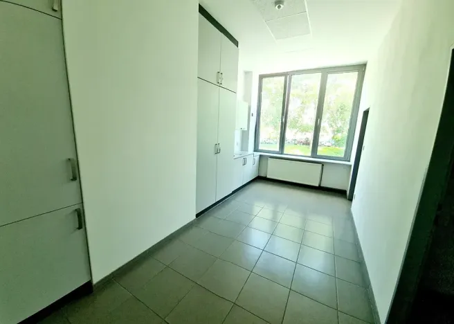 Pronájem kanceláře, Praha - Libeň, Kundratka, 43 m2