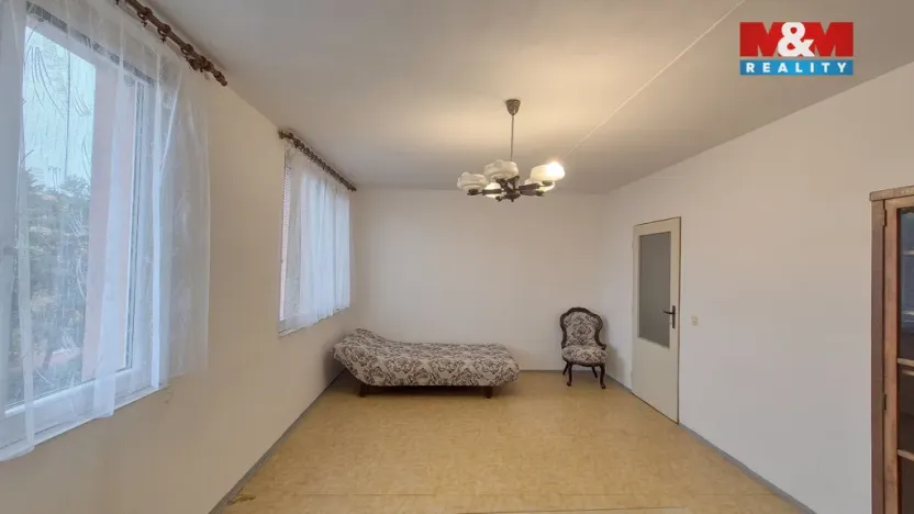 Pronájem bytu 1+kk, Nymburk, Sadová, 32 m2