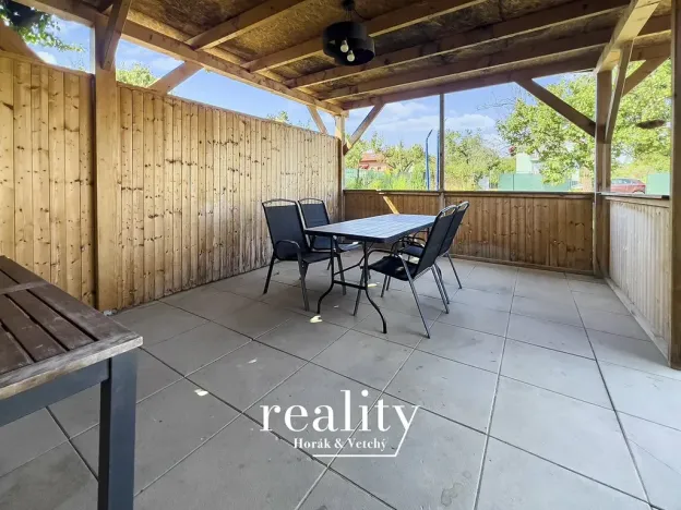 Prodej zahrady, Dobšice, 476 m2