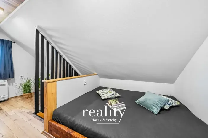 Prodej ubytování, Perná, 205 m2