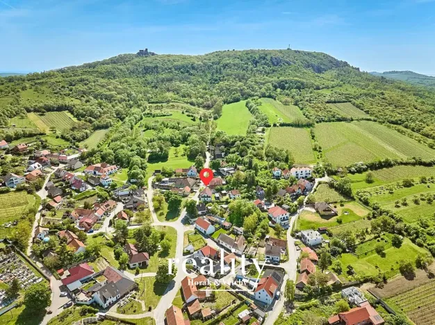 Prodej vícegeneračního domu, Perná, 205 m2