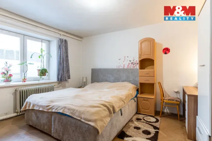 Prodej rodinného domu, Otinoves, 194 m2