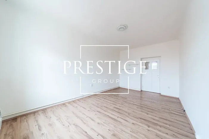 Pronájem bytu 1+1, Praha - Žižkov, Víta Nejedlého, 36 m2