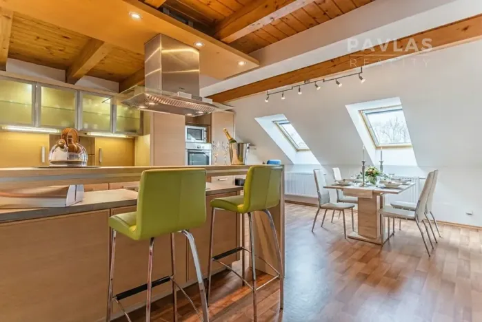 Pronájem bytu 2+1, České Budějovice, Lidická tř., 109 m2