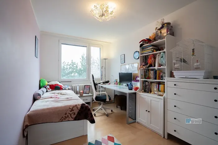 Pronájem bytu 4+1, Praha - Háje, Hviezdoslavova, 74 m2