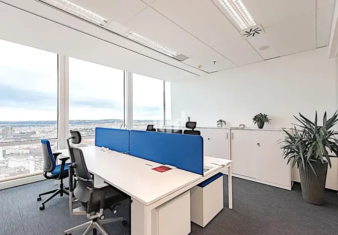 Pronájem kanceláře, Praha - Nusle, Hvězdova, 372 m2