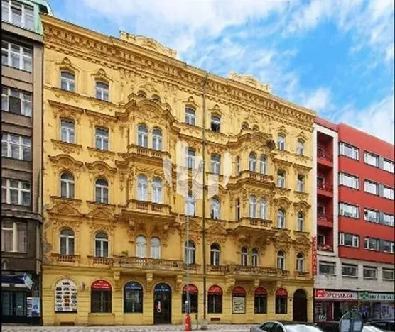 Pronájem kanceláře, Praha - Nové Město, Opletalova, 91 m2