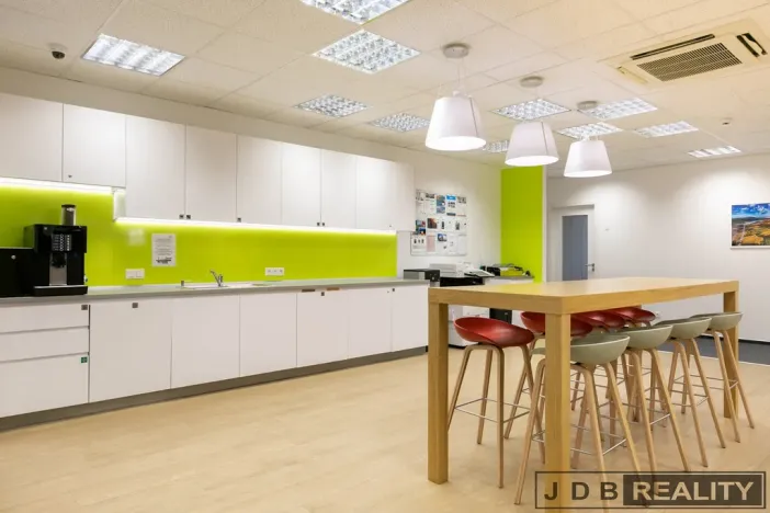 Pronájem kanceláře, Praha - Holešovice, Dělnická, 30 m2