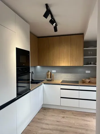 Prodej bytu 3+1, Ostrava, Ahepjukova, 67 m2