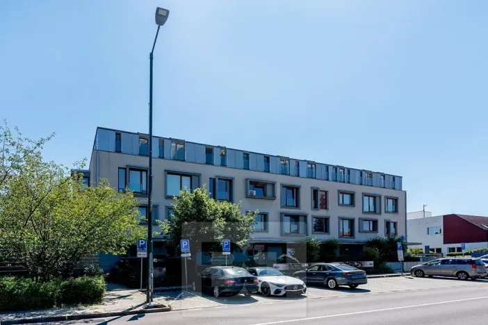 Prodej bytu 6+kk a větší, Průhonice, Uhříněveská, 264 m2