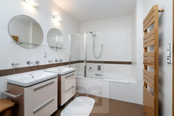 Prodej bytu 4+kk, Průhonice, Uhříněveská, 126 m2