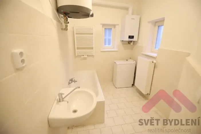 Pronájem bytu 2+kk, Černošice, Střední, 92 m2