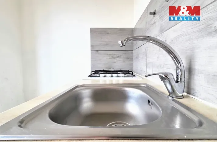 Prodej bytu 1+1, Ostrava - Poruba, Na Robinsonce, 37 m2