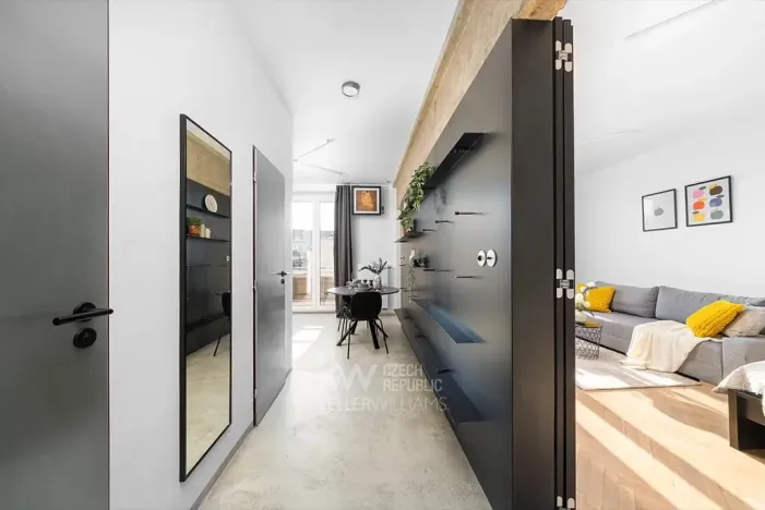 Prodej bytu 2+kk, Praha - Holešovice, Ortenovo náměstí, 39 m2