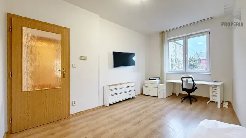 Pronájem bytu 1+kk, Brno, Svatoplukova, 21 m2