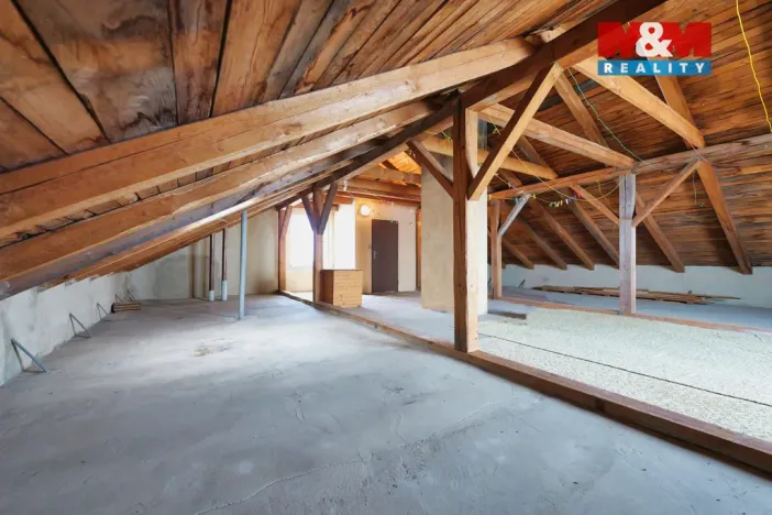 Prodej rodinného domu, Otinoves, 183 m2