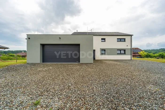 Prodej rodinného domu, Kornatice, 270 m2