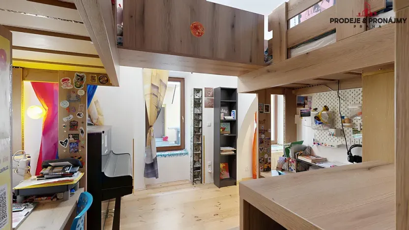 Prodej bytu 4+kk, Praha, Sokolovská, 92 m2