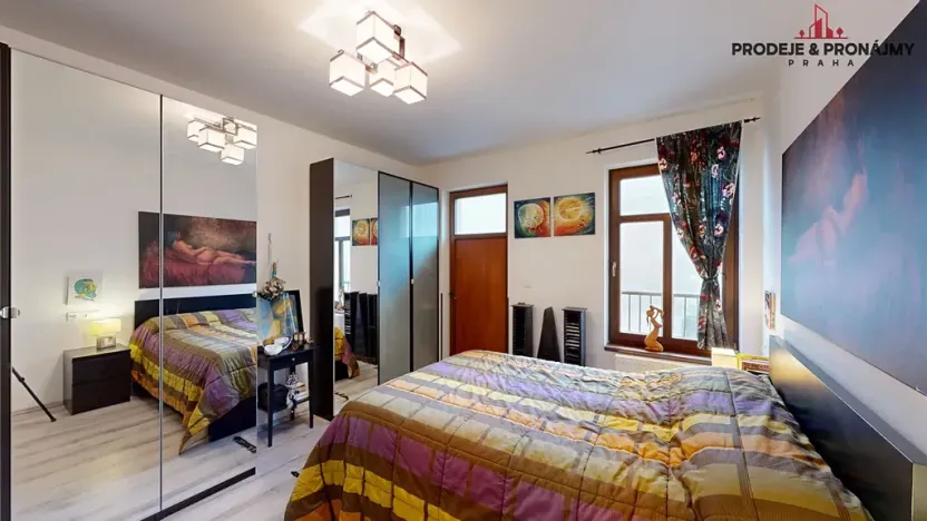 Prodej bytu 4+kk, Praha, Sokolovská, 92 m2