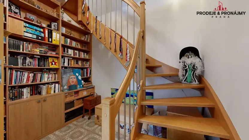 Prodej bytu 4+kk, Praha, Sokolovská, 92 m2