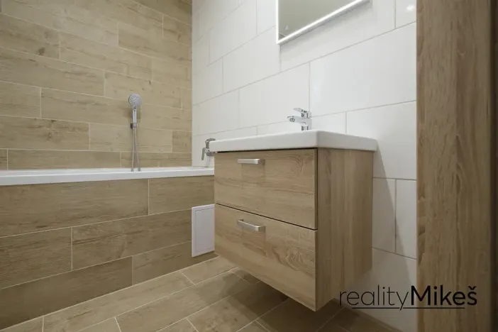 Prodej bytu 3+1, Železný Brod, Na Vápence, 73 m2