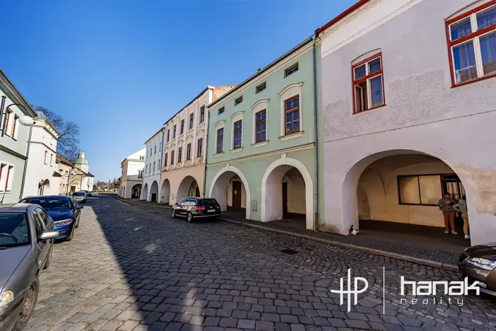 Pronájem bytu 2+kk, Lipník nad Bečvou, 28. října, 79 m2