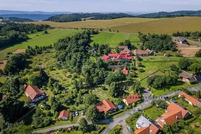 Prodej apartmánu, Hranice, 297 m2