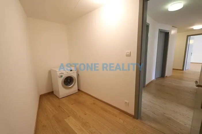 Pronájem bytu 3+kk, Praha - Dejvice, U Matěje, 109 m2