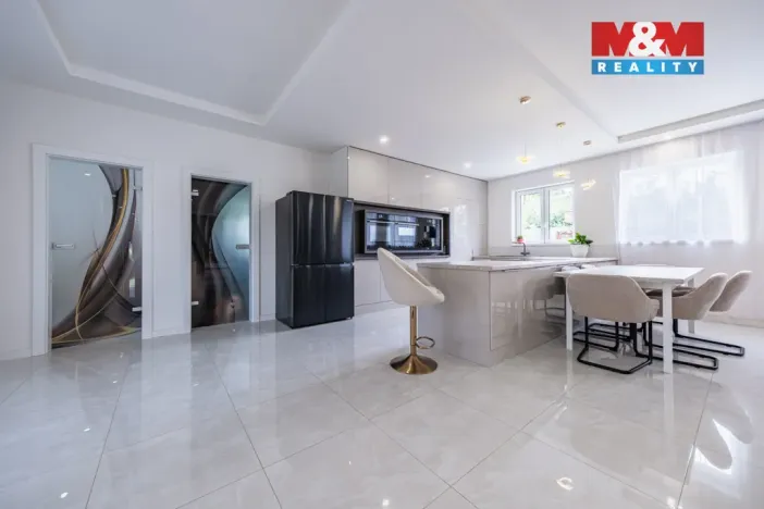 Prodej rodinného domu, Rostoklaty - Nová Ves II, 166 m2