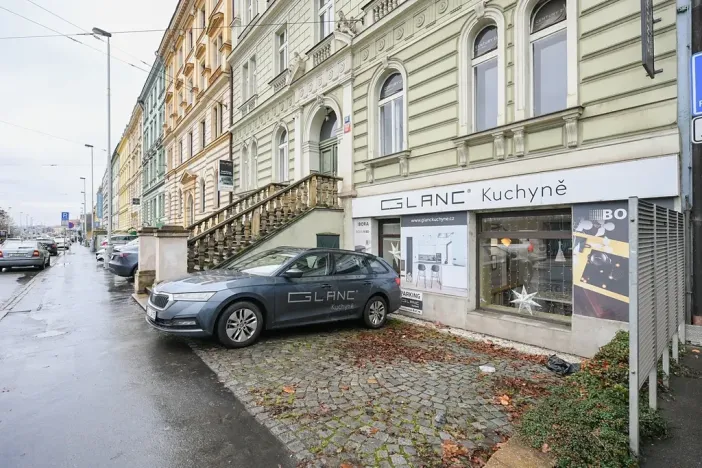 Prodej obchodního prostoru, Praha - Smíchov, Radlická, 86 m2