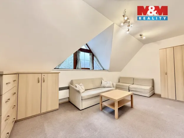 Prodej bytu 1+1, Deštné v Orlických horách, 31 m2