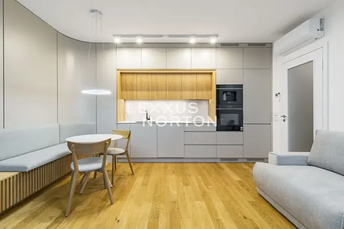 Pronájem bytu 2+kk, Praha - Holešovice, U průhonu, 48 m2